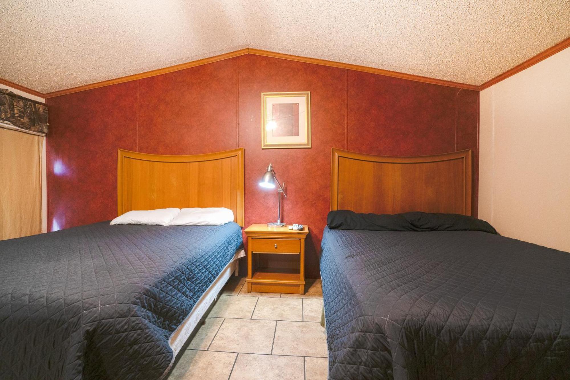 Tilden Grand Eagle Ford Lodge & Rv Park מראה חיצוני תמונה