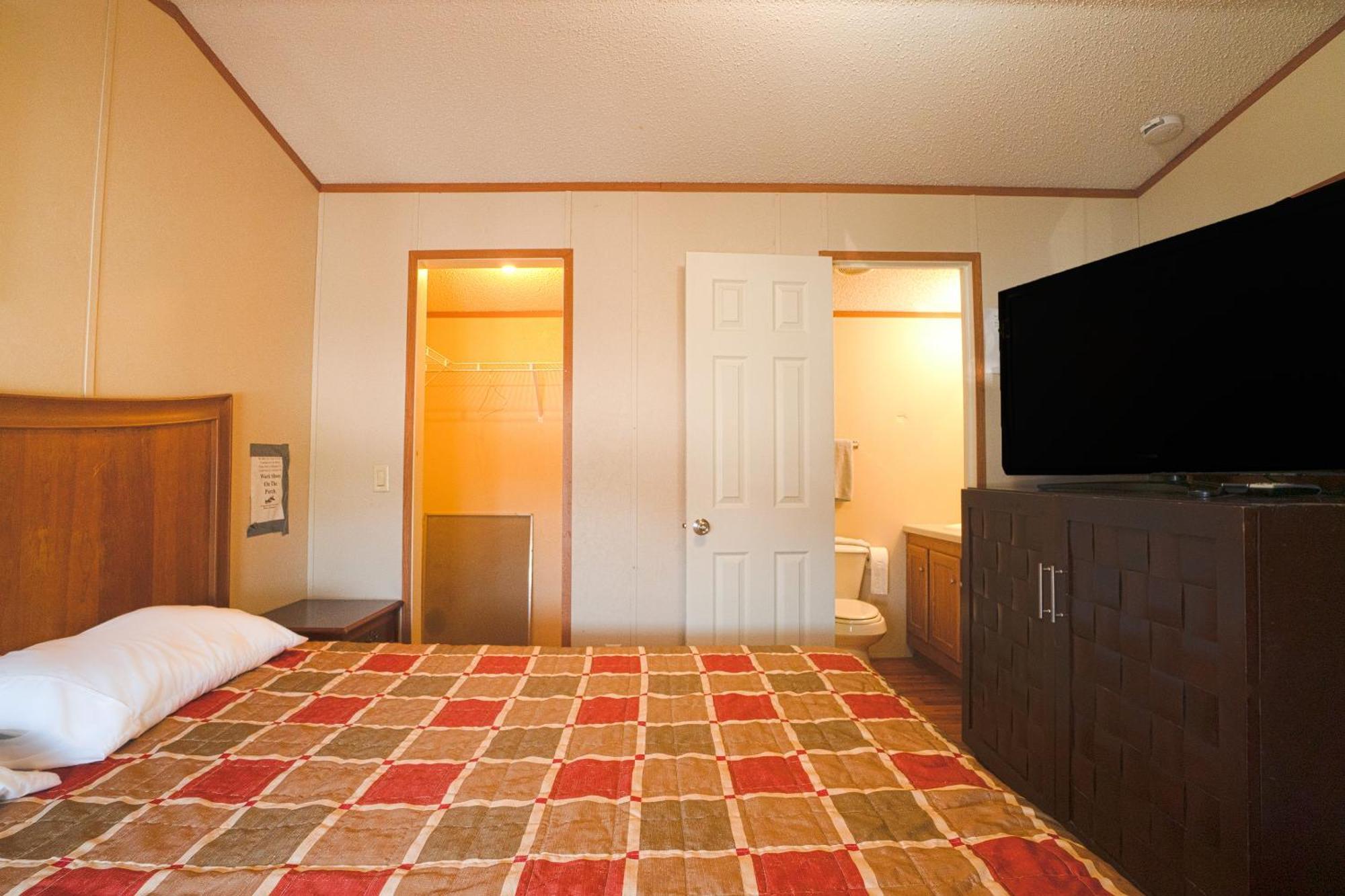 Tilden Grand Eagle Ford Lodge & Rv Park מראה חיצוני תמונה