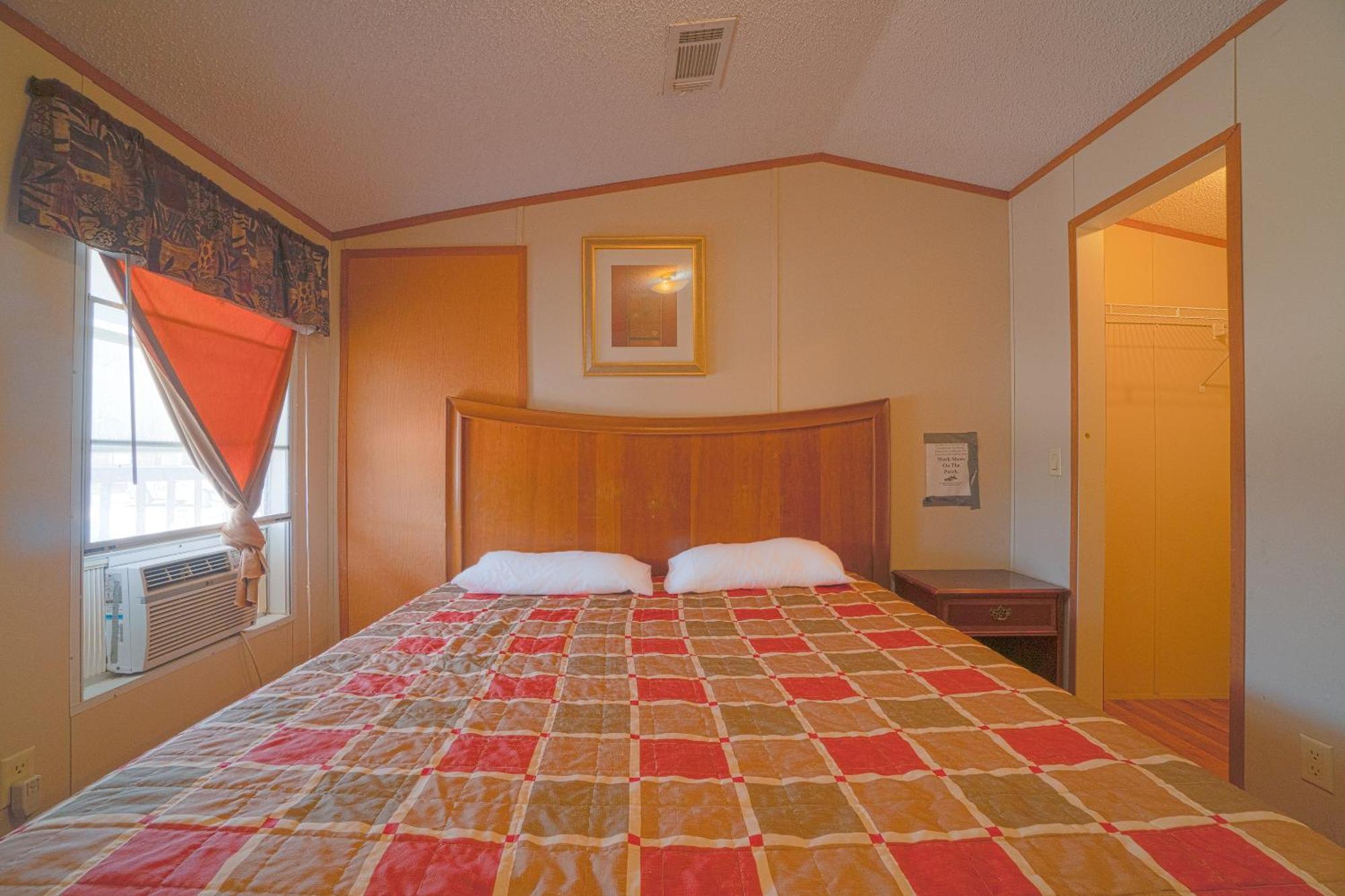 Tilden Grand Eagle Ford Lodge & Rv Park מראה חיצוני תמונה